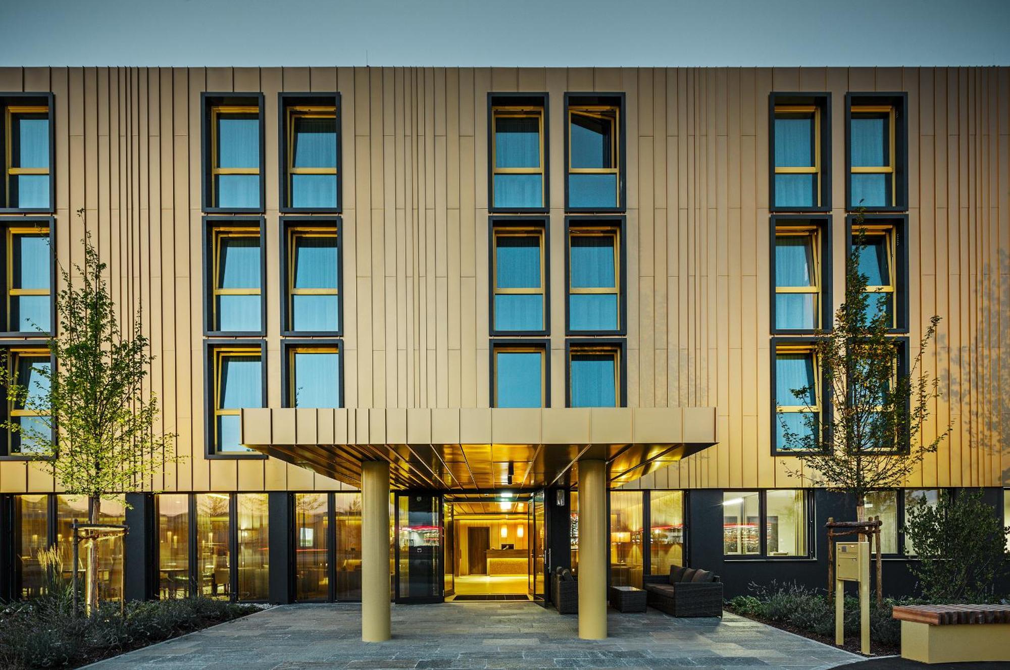Myhotel Muenchen Olching Buitenkant foto